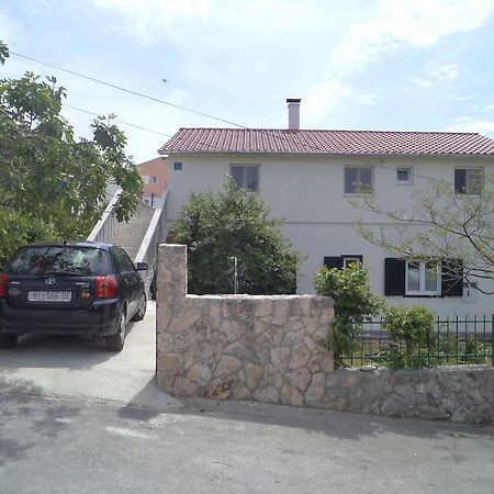 Apartment Jole Шибеник Экстерьер фото