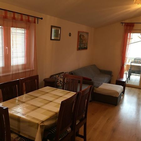Apartment Jole Шибеник Экстерьер фото